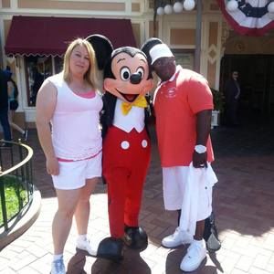 Meet your Posher, Cyril